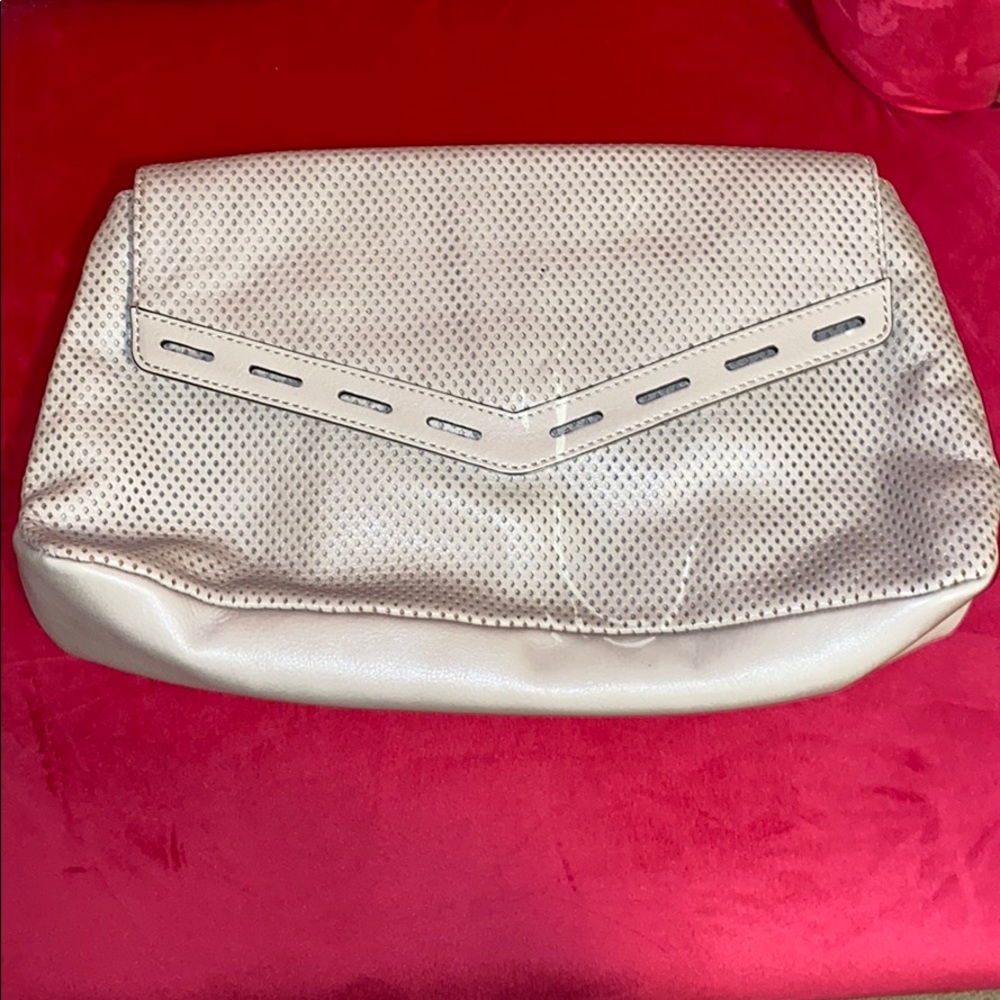 Beige clutch